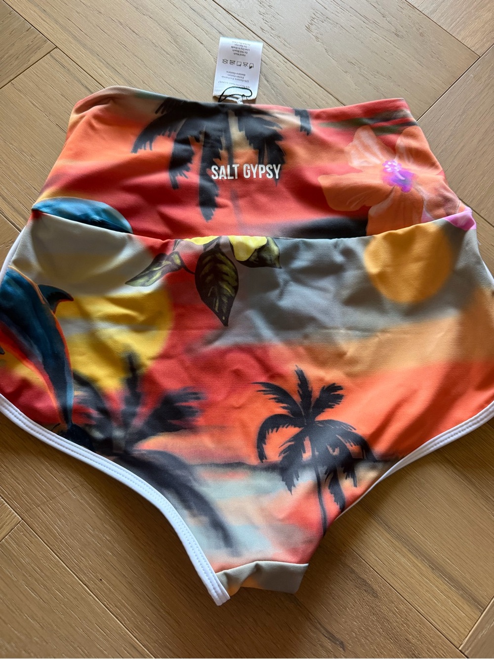 Salt Gypsy swim surf bottoms NWT XS